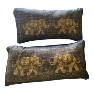 Jim Thompson silk Elephant detail rectangle throw pillows.